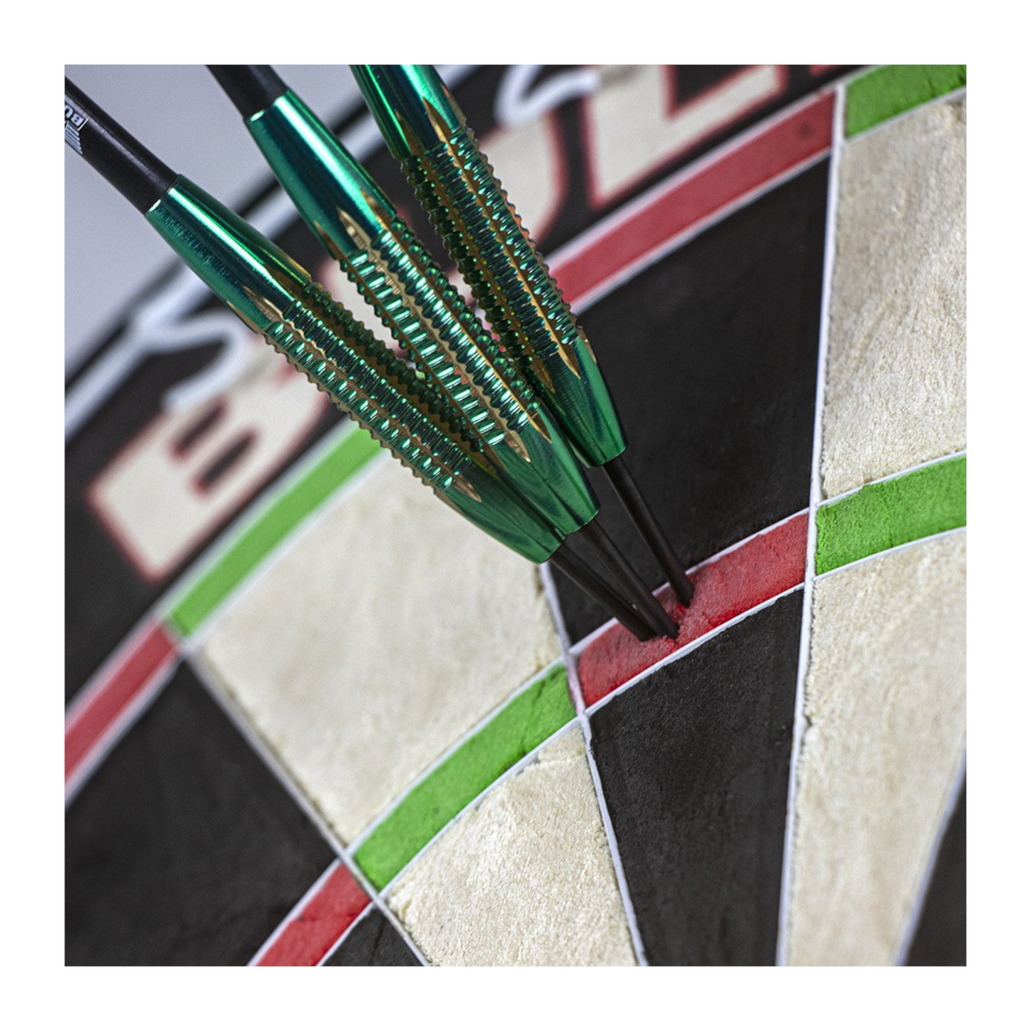 Steeldart BULL'S Ricky Evans Shell Coated Green